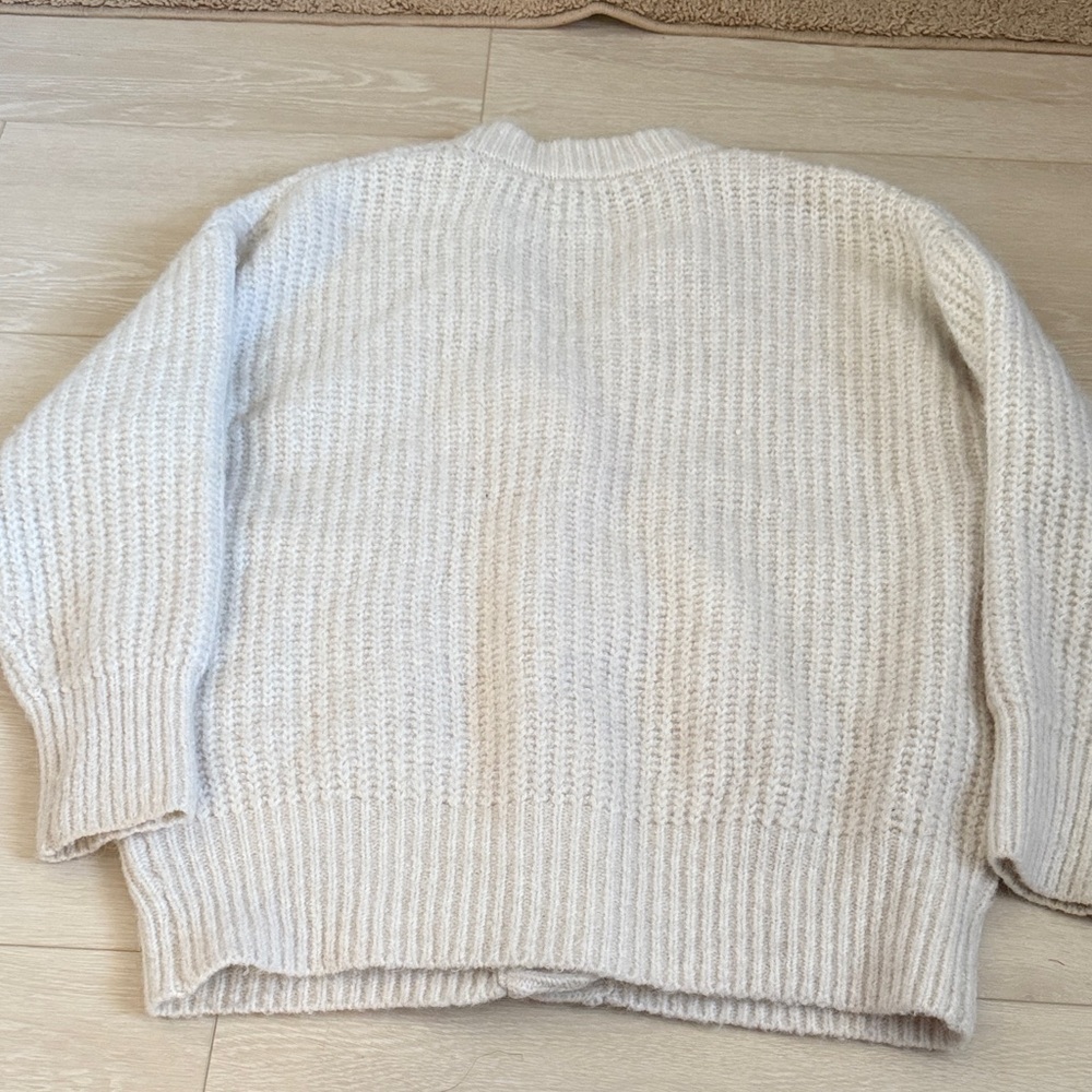 Zara Beige Knit Cardigan with Tortoise Buttons - Picture 8 of 8